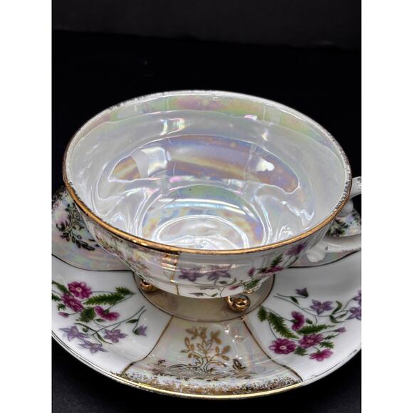 Vtg 3 Footed Teacup Saucer Pearlescent Irridescent Luster ware Floral Gold Trim - Picture 15 of 15